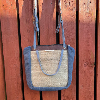 Back of Rolling bag (Ocean blue)