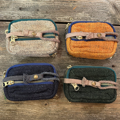 ESSENTIAL POUCH