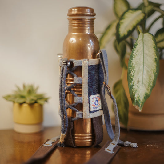ZIP UP BOTTLE HOLDER
